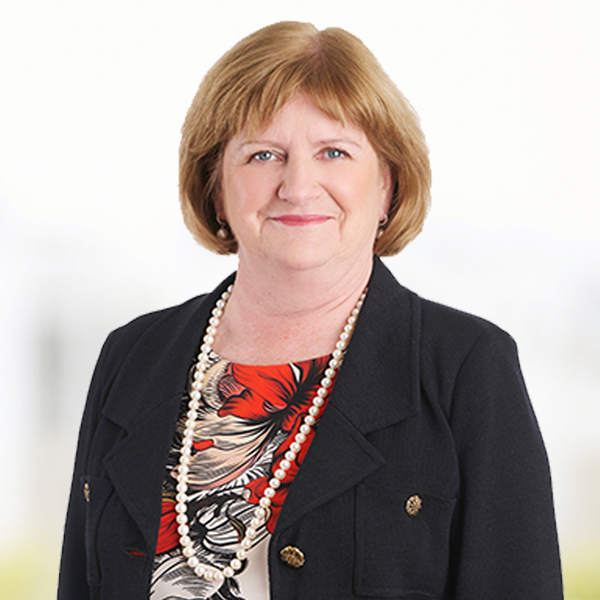 Dr Carol Bell